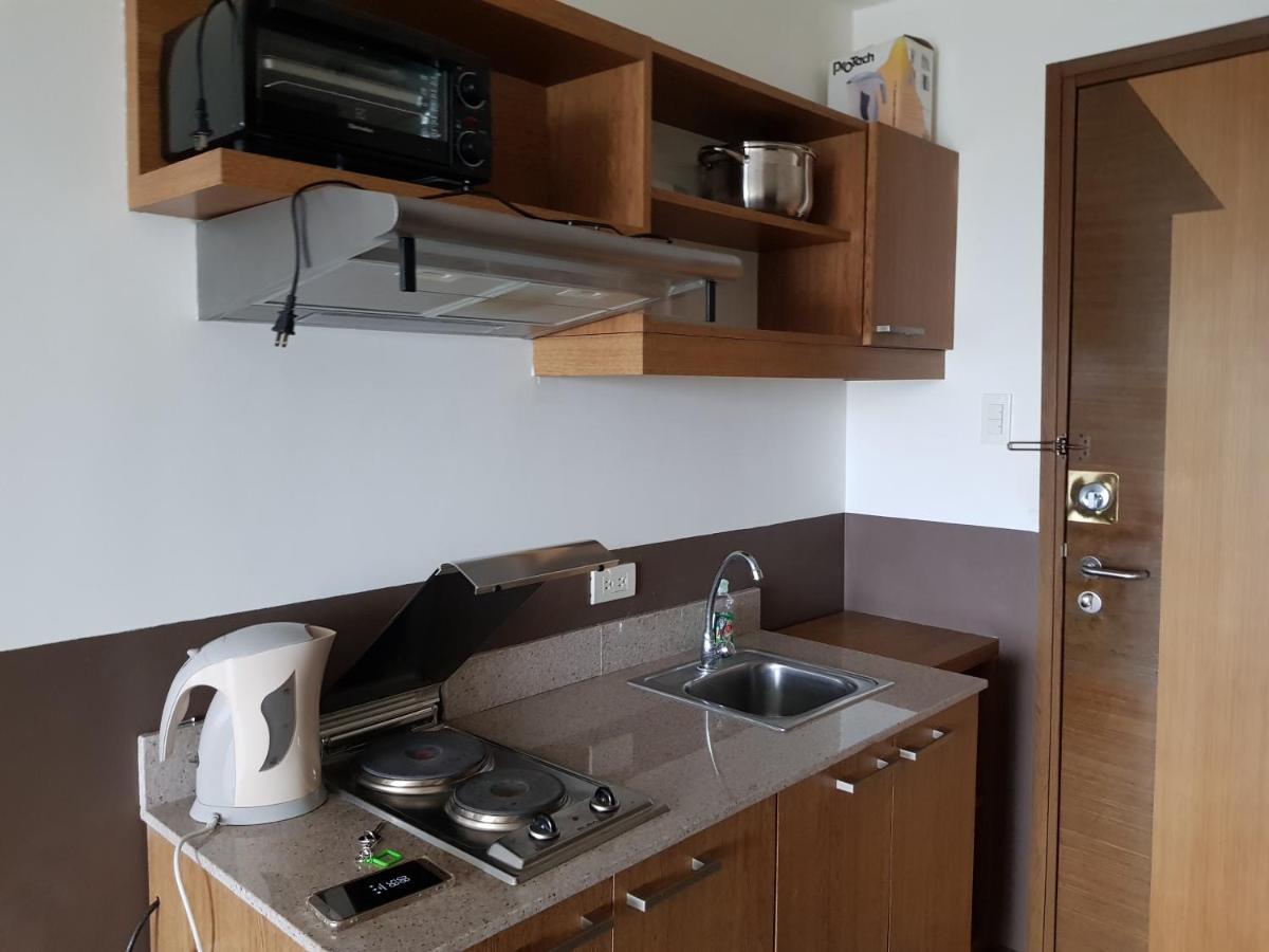 One Tagaytay Place Private Residences Tagaytay City Bagian luar foto