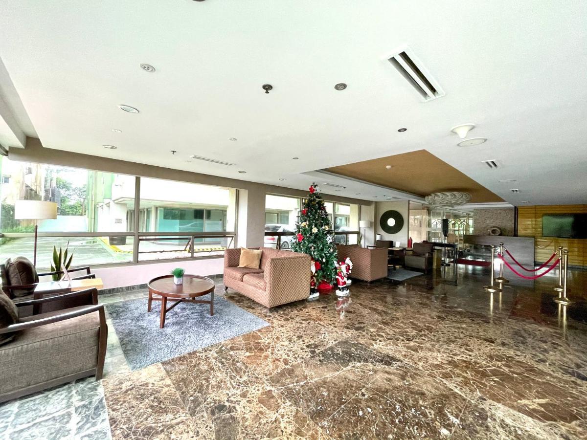 One Tagaytay Place Private Residences Tagaytay City Bagian luar foto