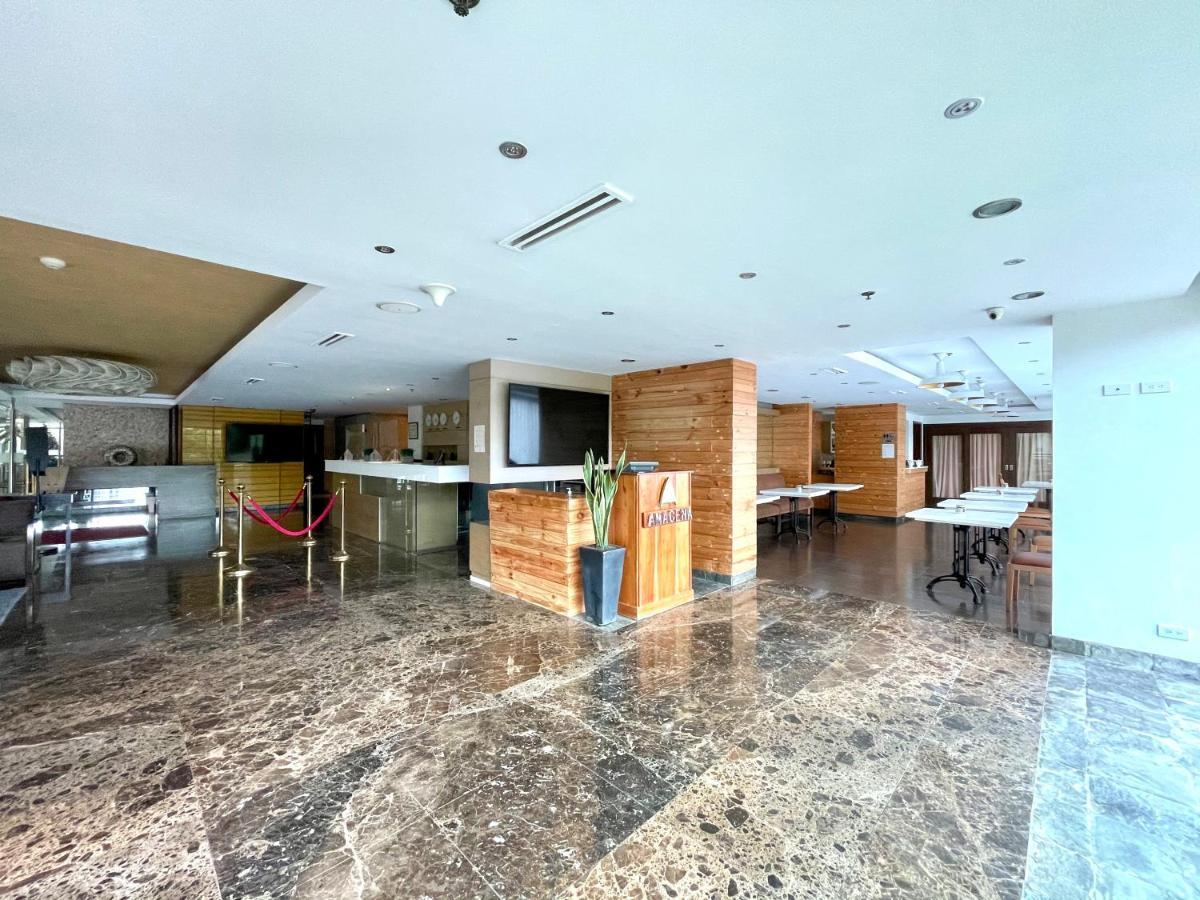 One Tagaytay Place Private Residences Tagaytay City Bagian luar foto