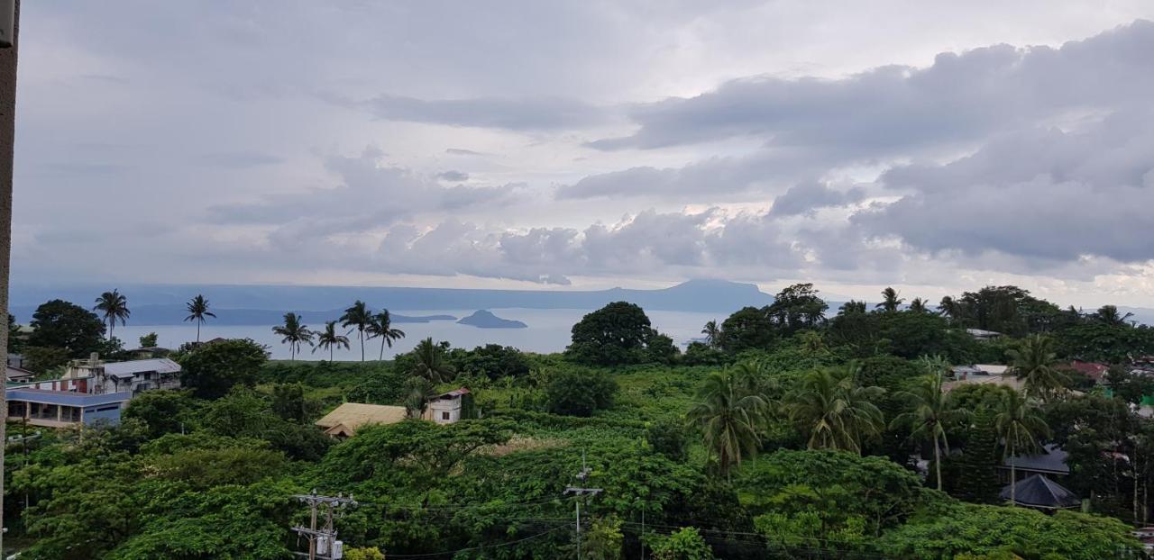 One Tagaytay Place Private Residences Tagaytay City Bagian luar foto