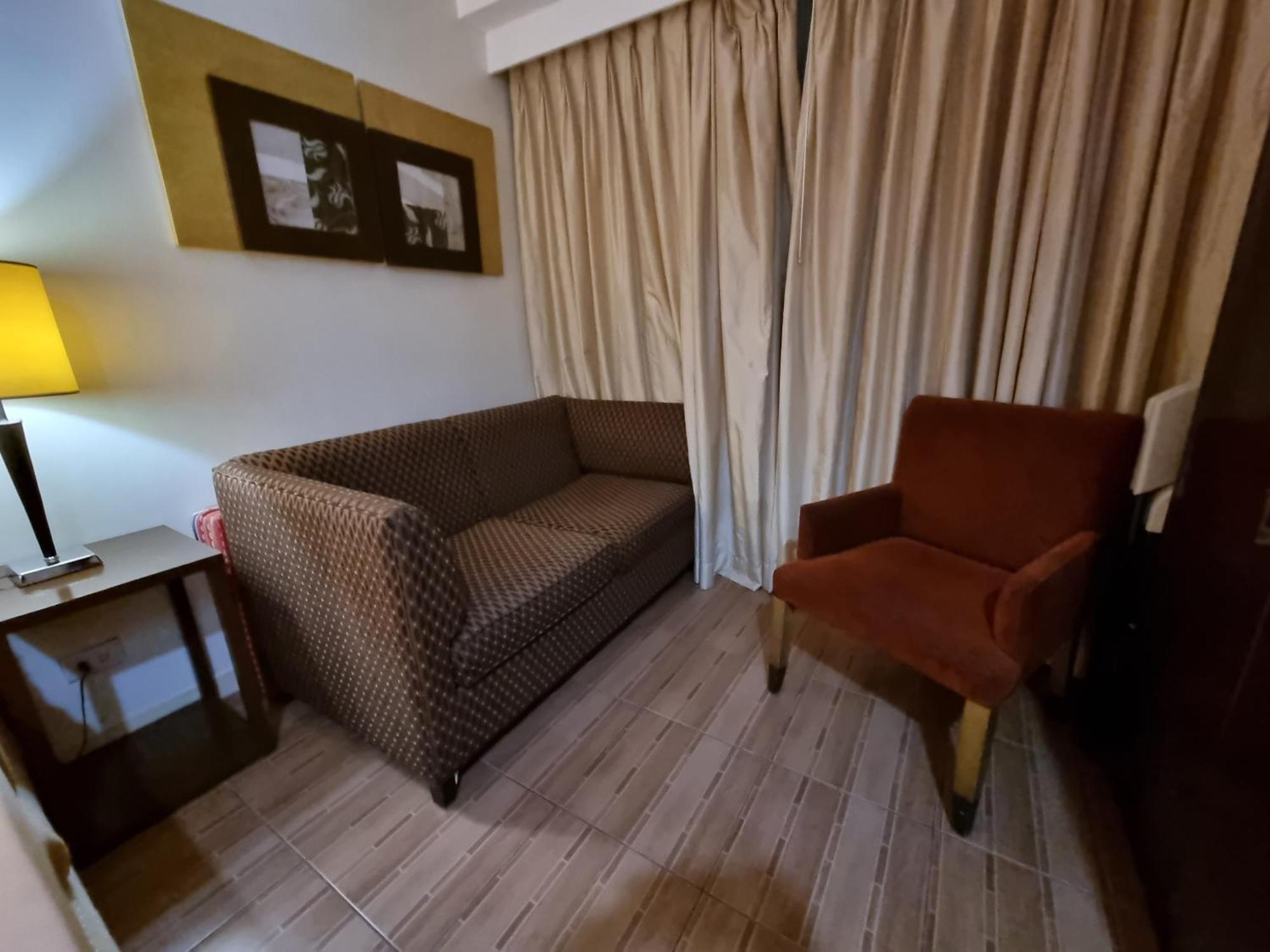 One Tagaytay Place Private Residences Tagaytay City Bagian luar foto