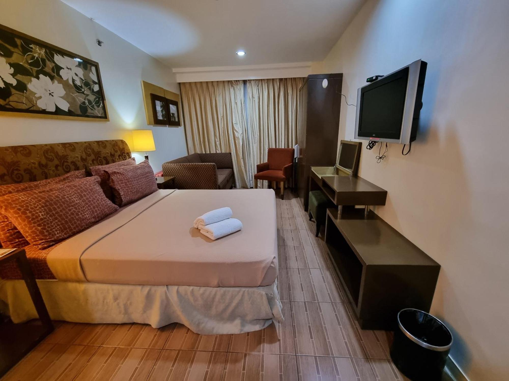 One Tagaytay Place Private Residences Tagaytay City Bagian luar foto