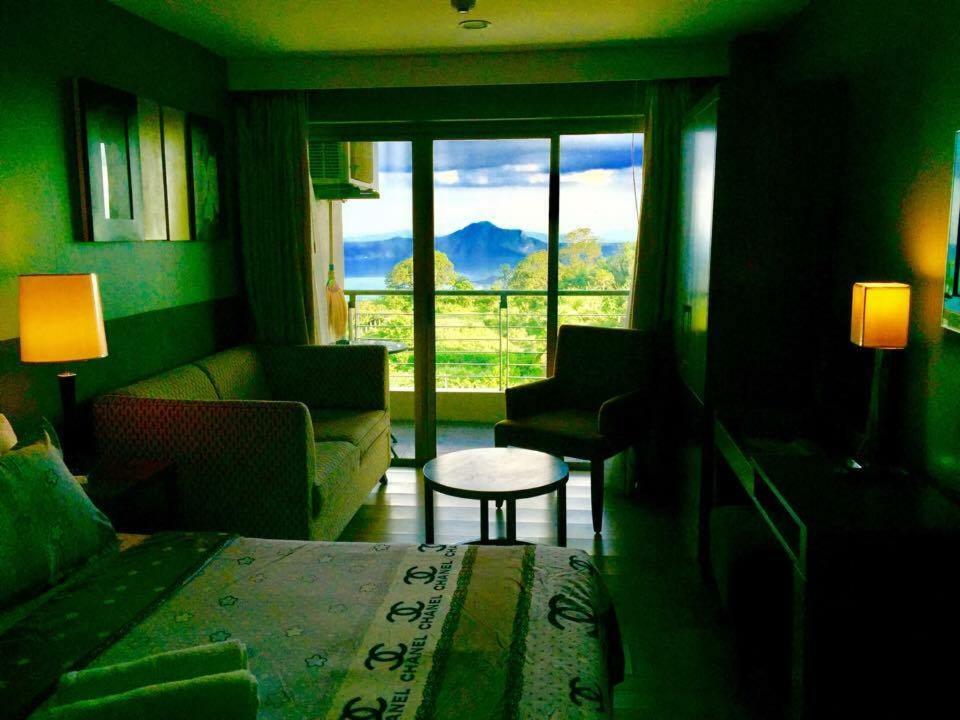 One Tagaytay Place Private Residences Tagaytay City Bagian luar foto